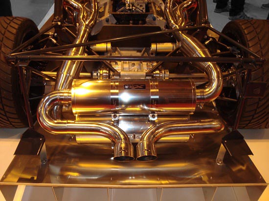 Pipe Werx bespoke system for Chevron race car